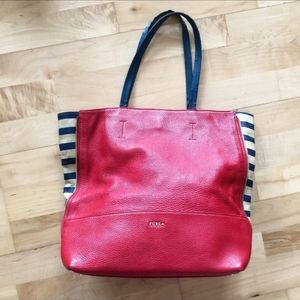 FURLA RED KEATHE LEATHER SHOULDER BAG
